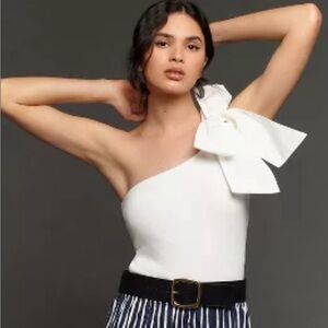 SUNDAY IN BROOKLYN ONE-SHOULDER BOW TOP